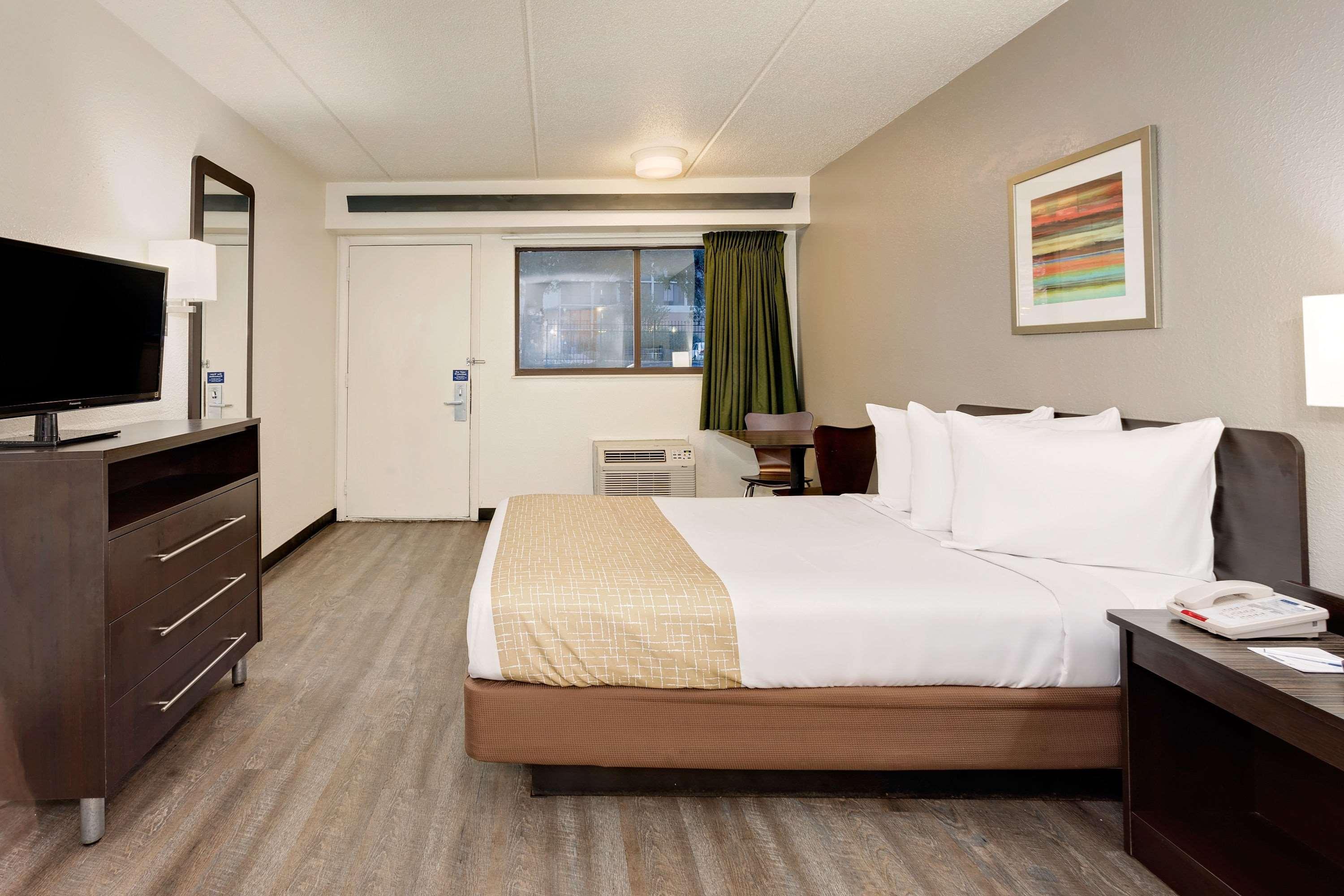Travelodge by Wyndham College Park Eksteriør bilde