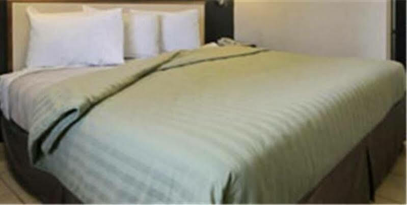 Travelodge by Wyndham College Park Eksteriør bilde